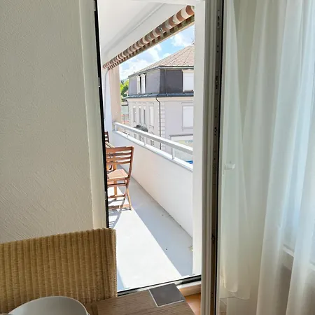 3-bedroom Family & Business Free Parking * Niederuzwil